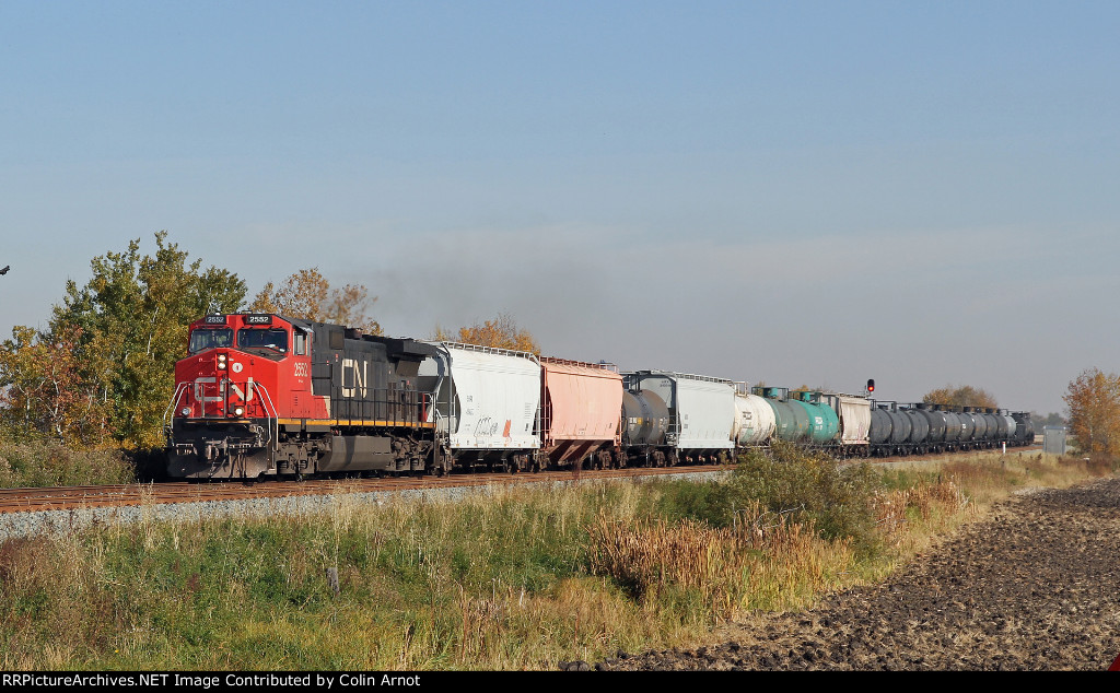 CN 2552